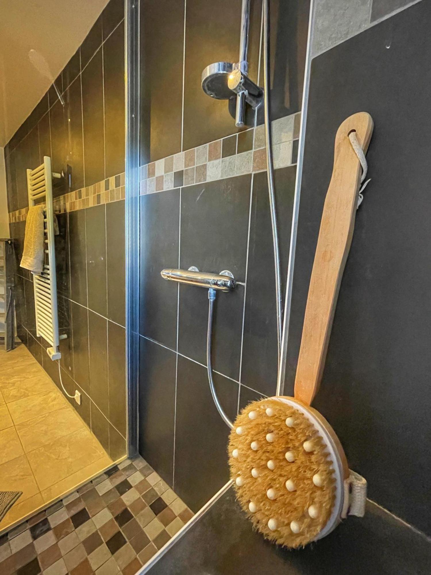 Le Petit Delphia Daire Apt Dış mekan fotoğraf