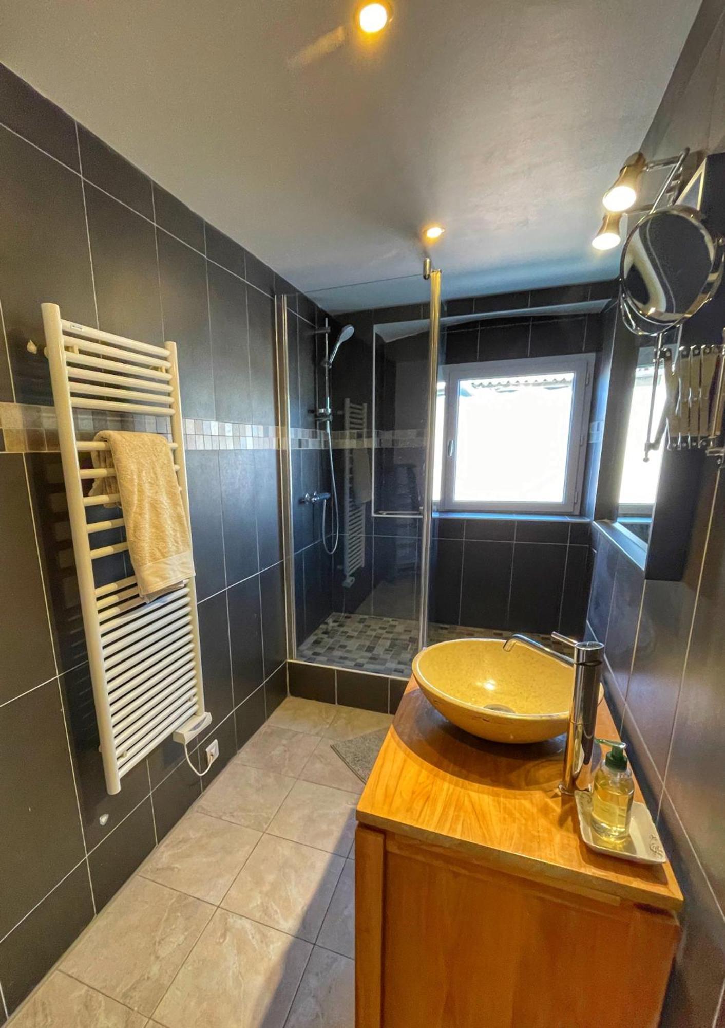 Le Petit Delphia Daire Apt Dış mekan fotoğraf