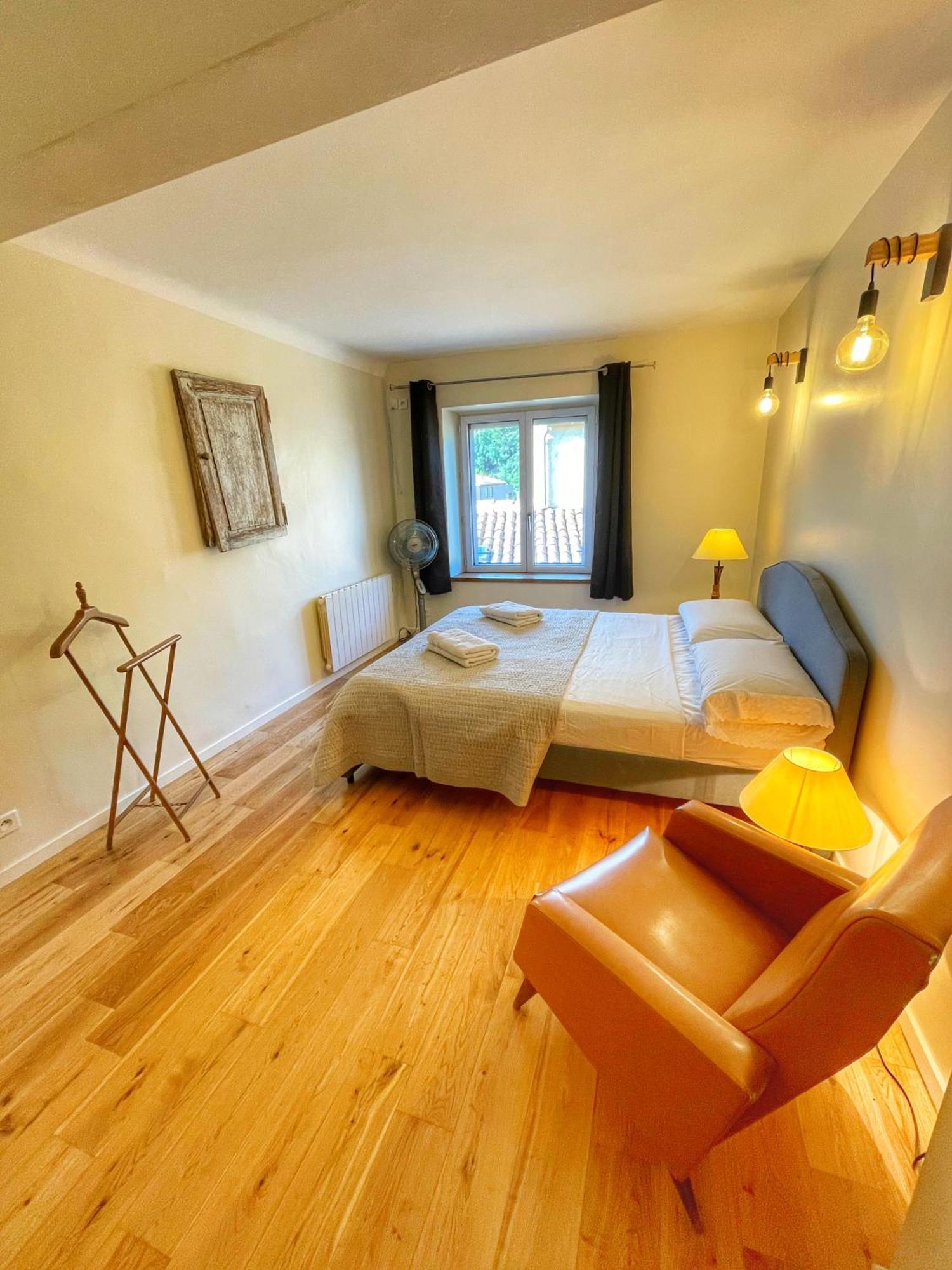 Le Petit Delphia Daire Apt Dış mekan fotoğraf
